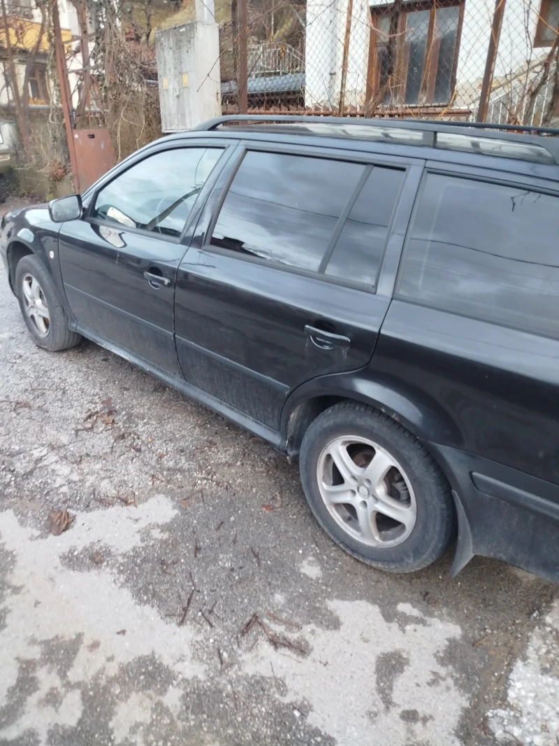 Skoda Octavia, снимка 2 - Автомобили и джипове - 48312068