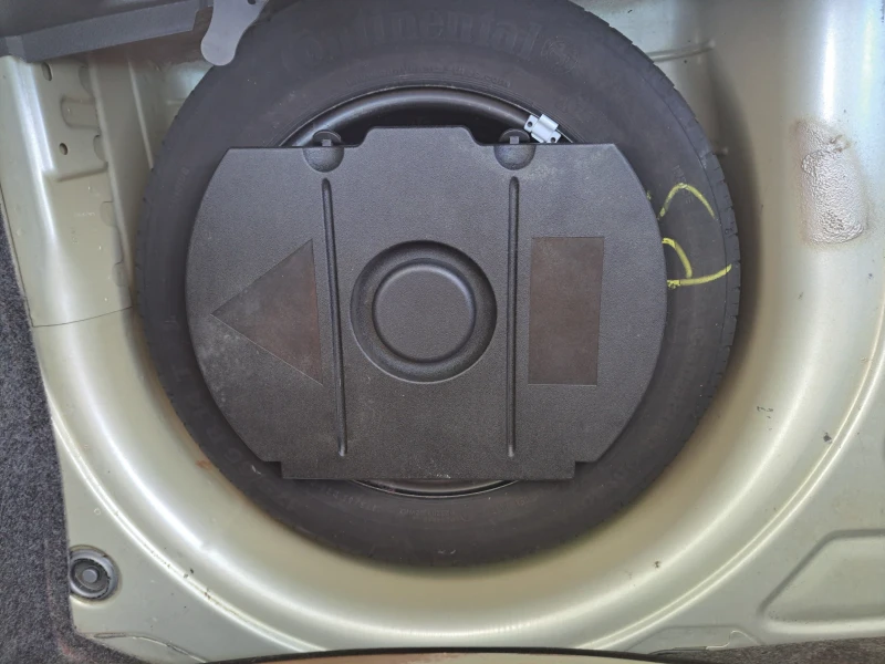 VW Polo 1.4TDI, снимка 16 - Автомобили и джипове - 48850038