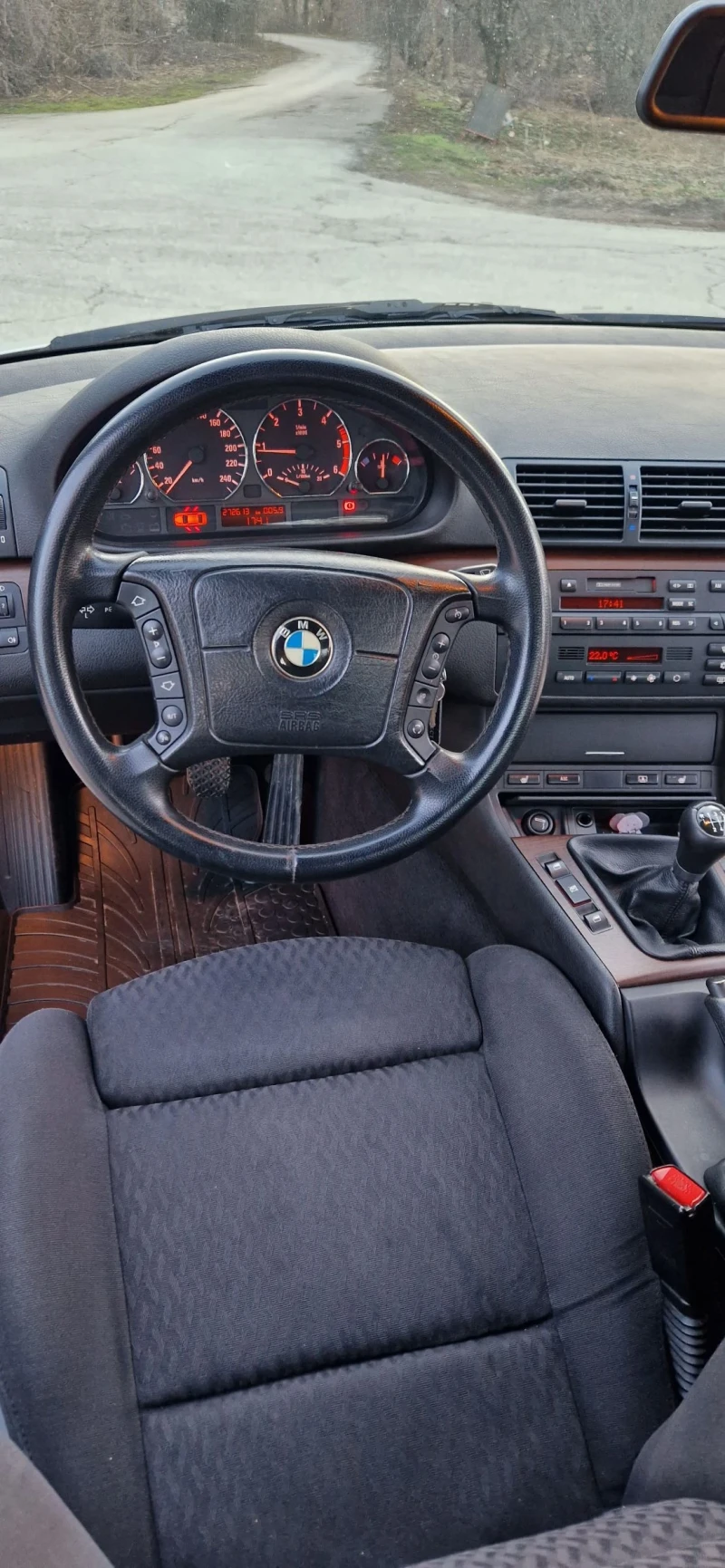 BMW 320 E46 2.0d 136hp, снимка 8 - Автомобили и джипове - 51752520