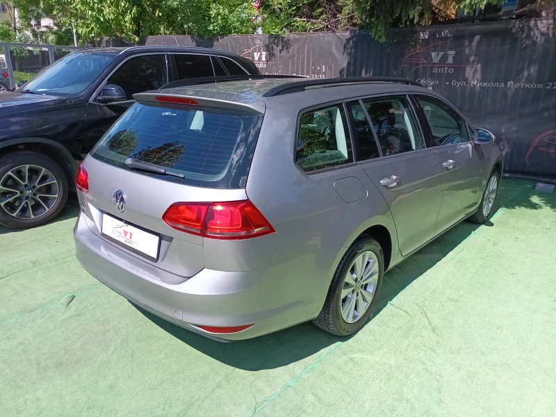 VW Golf 1.6TDI/NAVI, снимка 4 - Автомобили и джипове - 50312436