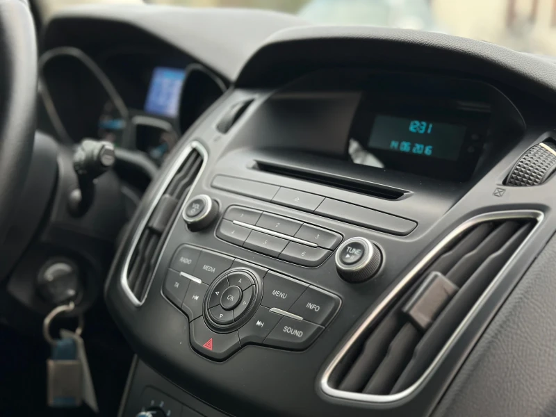 Ford Focus Diesel, снимка 14 - Автомобили и джипове - 51758375