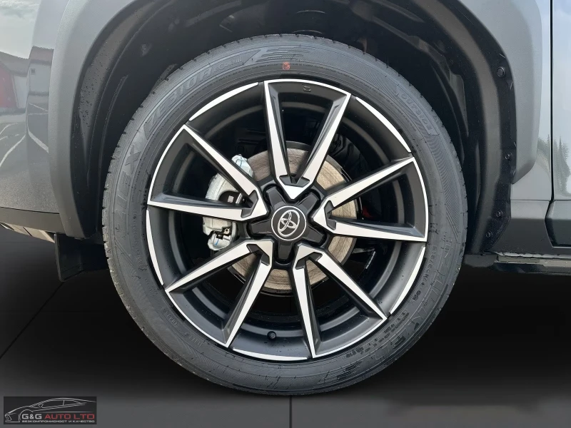 Toyota Yaris Cross GR-SPORT/131HP/HUD/NAVI/CAM/LED/KLESS/AMBI/236g, снимка 9 - Автомобили и джипове - 51533662