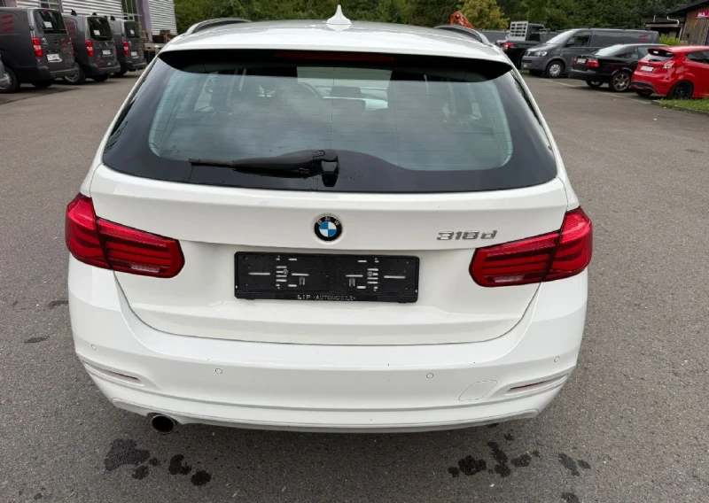 BMW 318, снимка 5 - Автомобили и джипове - 52556376