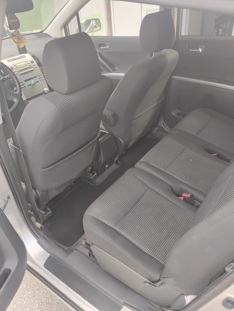 Toyota Corolla verso, снимка 16 - Автомобили и джипове - 52177253