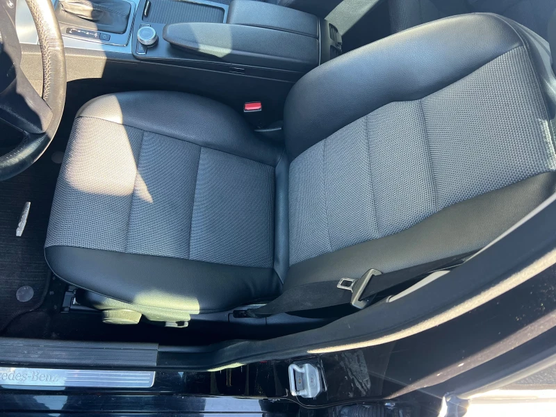 Mercedes-Benz C 220 CDI AVANTGARDE, снимка 9 - Автомобили и джипове - 52775759