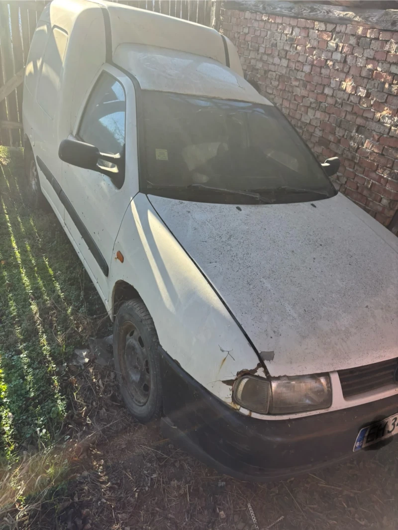 VW Caddy, снимка 4 - Автомобили и джипове - 52934308