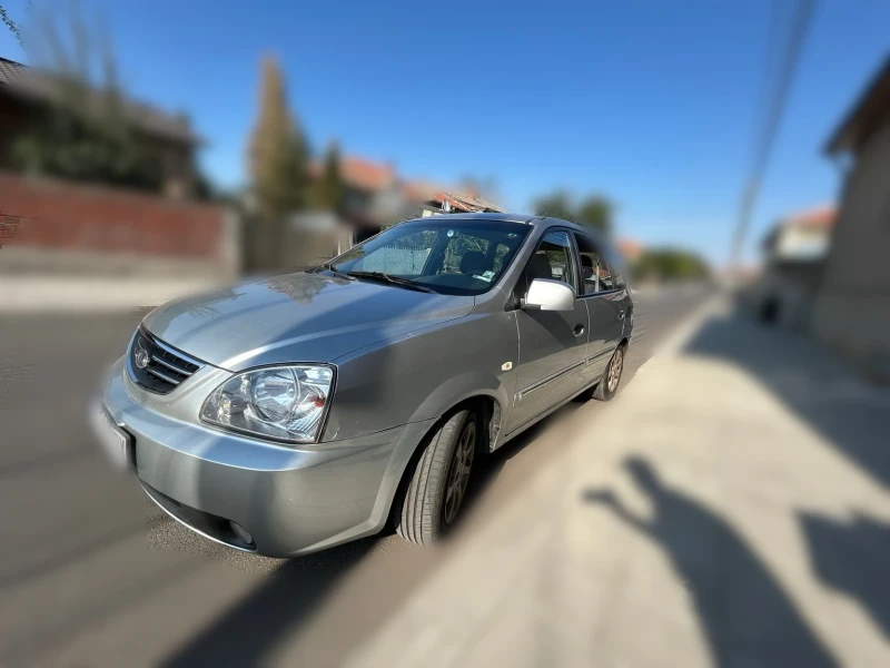 Kia Carens 1, 6, снимка 2 - Автомобили и джипове - 53301212