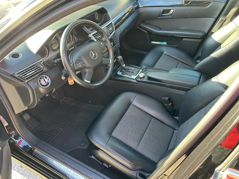 Mercedes-Benz E 200, снимка 9 - Автомобили и джипове - 53514887