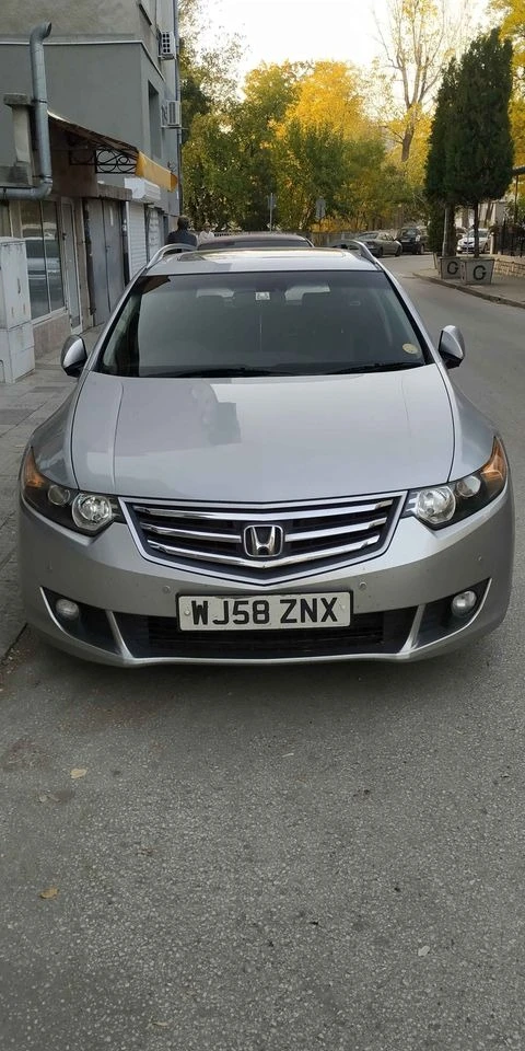 Honda Accord 2.2 i-DTEC, снимка 1 - Автомобили и джипове - 38488585