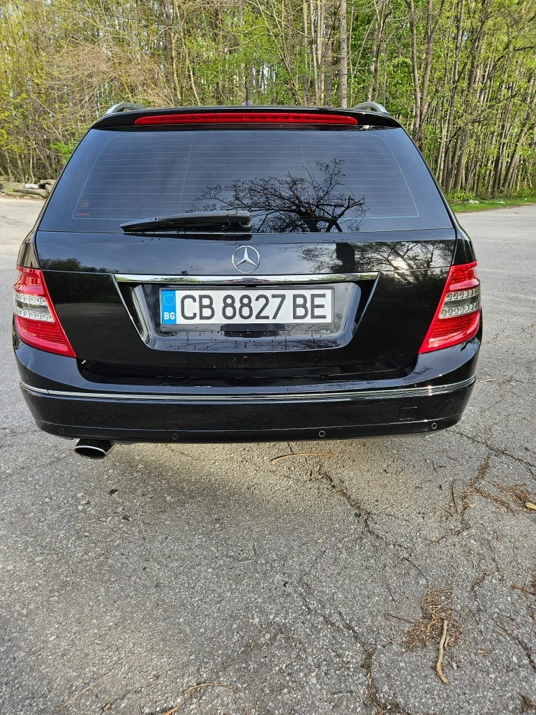 Mercedes-Benz C 220 2.2, снимка 11 - Автомобили и джипове - 47180332