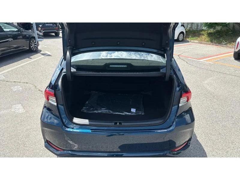 Toyota Corolla SND 1.5 6MT EXECUTIVE MY25 - НОВА, снимка 10 - Автомобили и джипове - 54843730