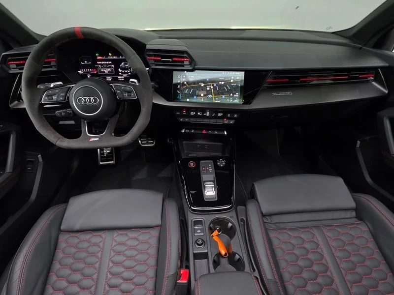 Audi Rs3 2.5 TFSI Quattro| 400к.с.| ВКЛ.ТЕХНОТЕСТ, снимка 7 - Автомобили и джипове - 55402712