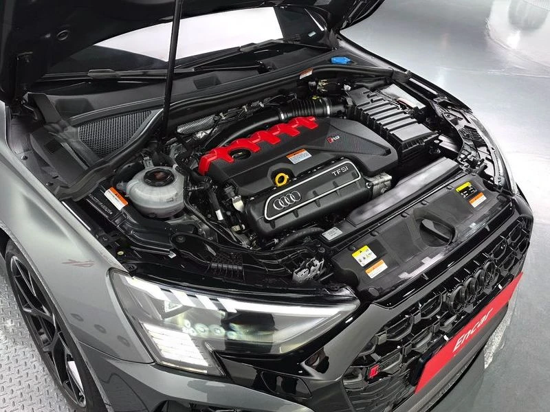 Audi Rs3 2.5 TFSI Quattro| 400к.с.| ВКЛ.ТЕХНОТЕСТ, снимка 6 - Автомобили и джипове - 55402712