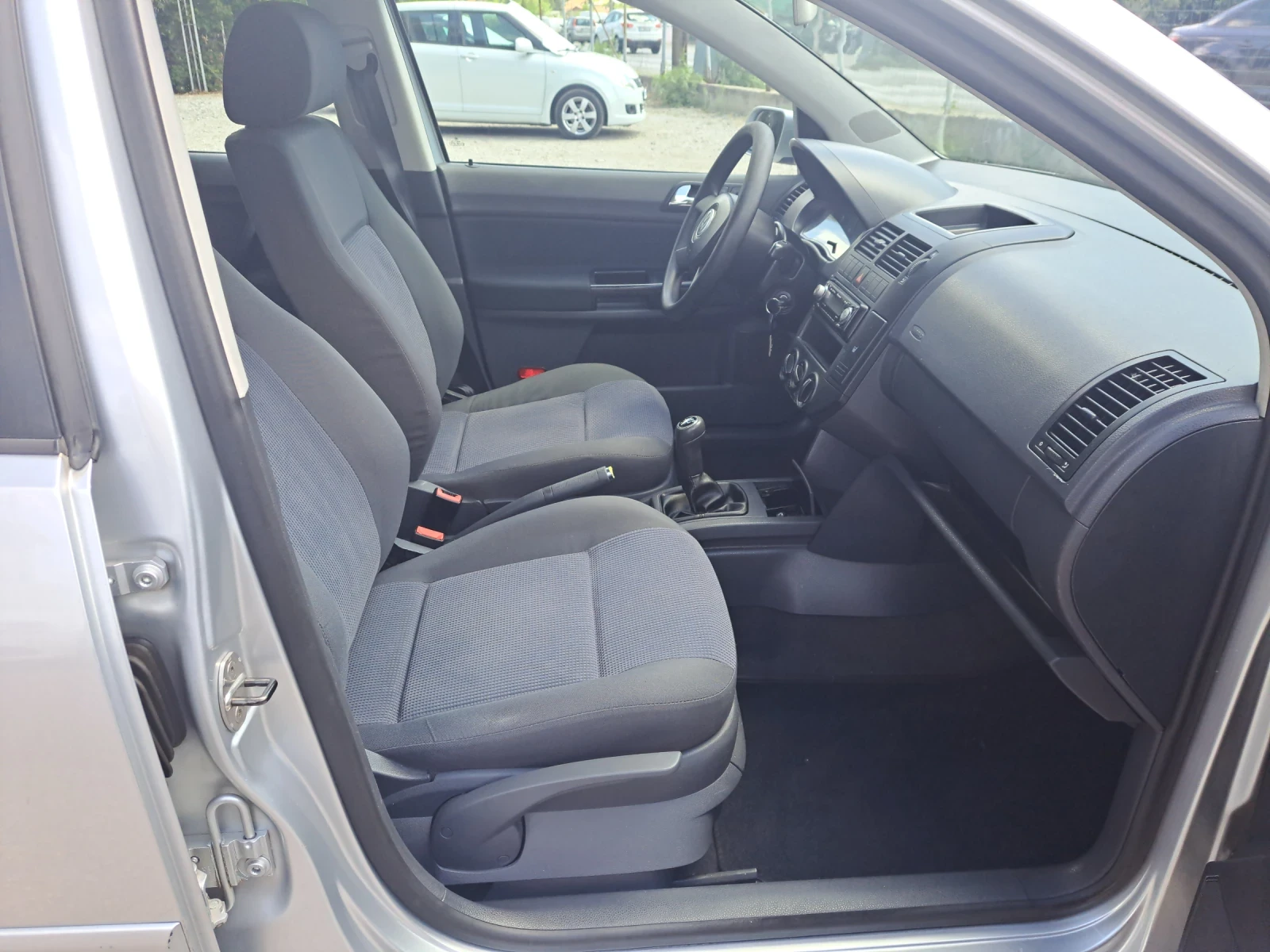 VW Polo 1.4TDI - изображение 10