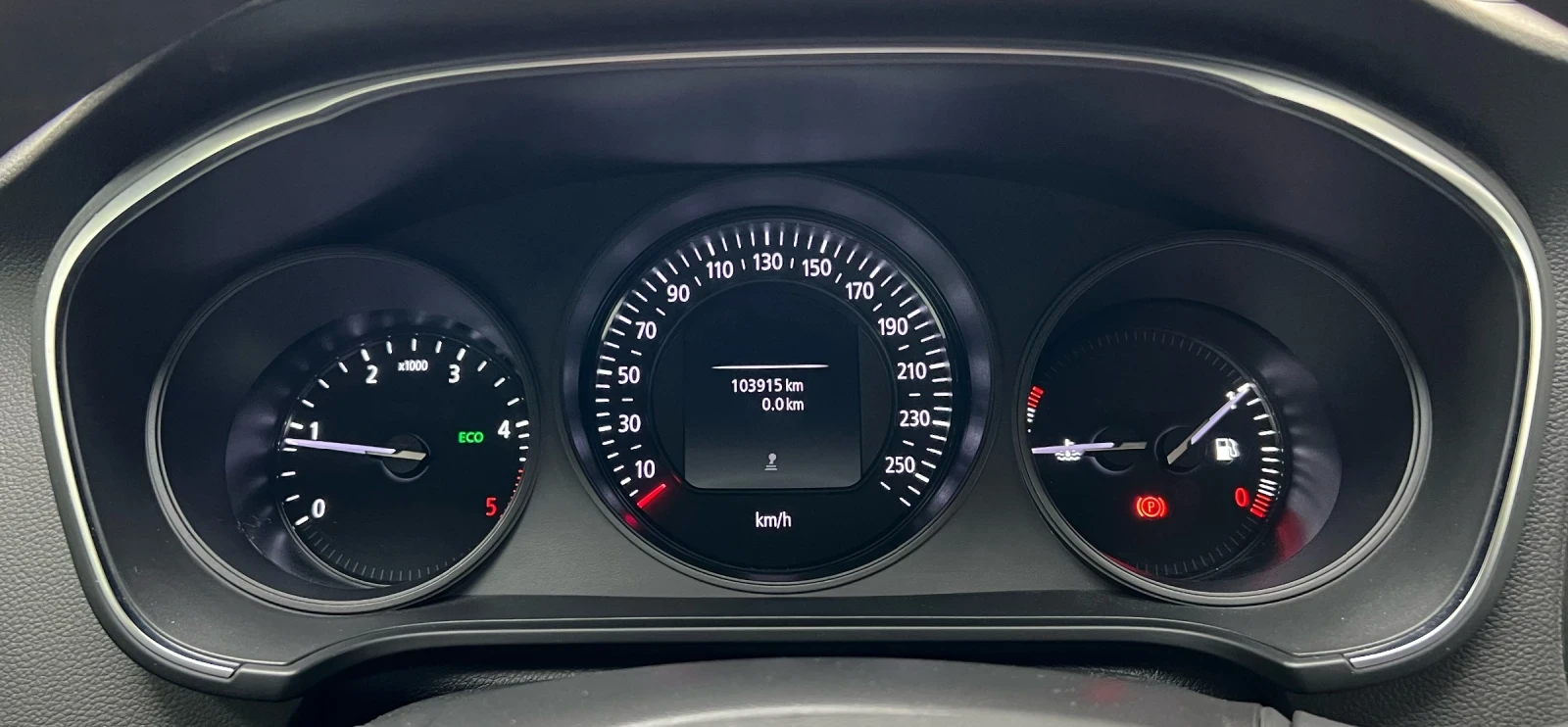 Renault Megane hatchback Zen Blue dCi 115 diesel Stop&Start BVM6 - изображение 7
