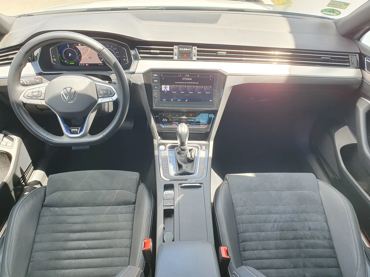 VW Passat GTE Plug-In-Hybrid 1.4 TSI - изображение 6