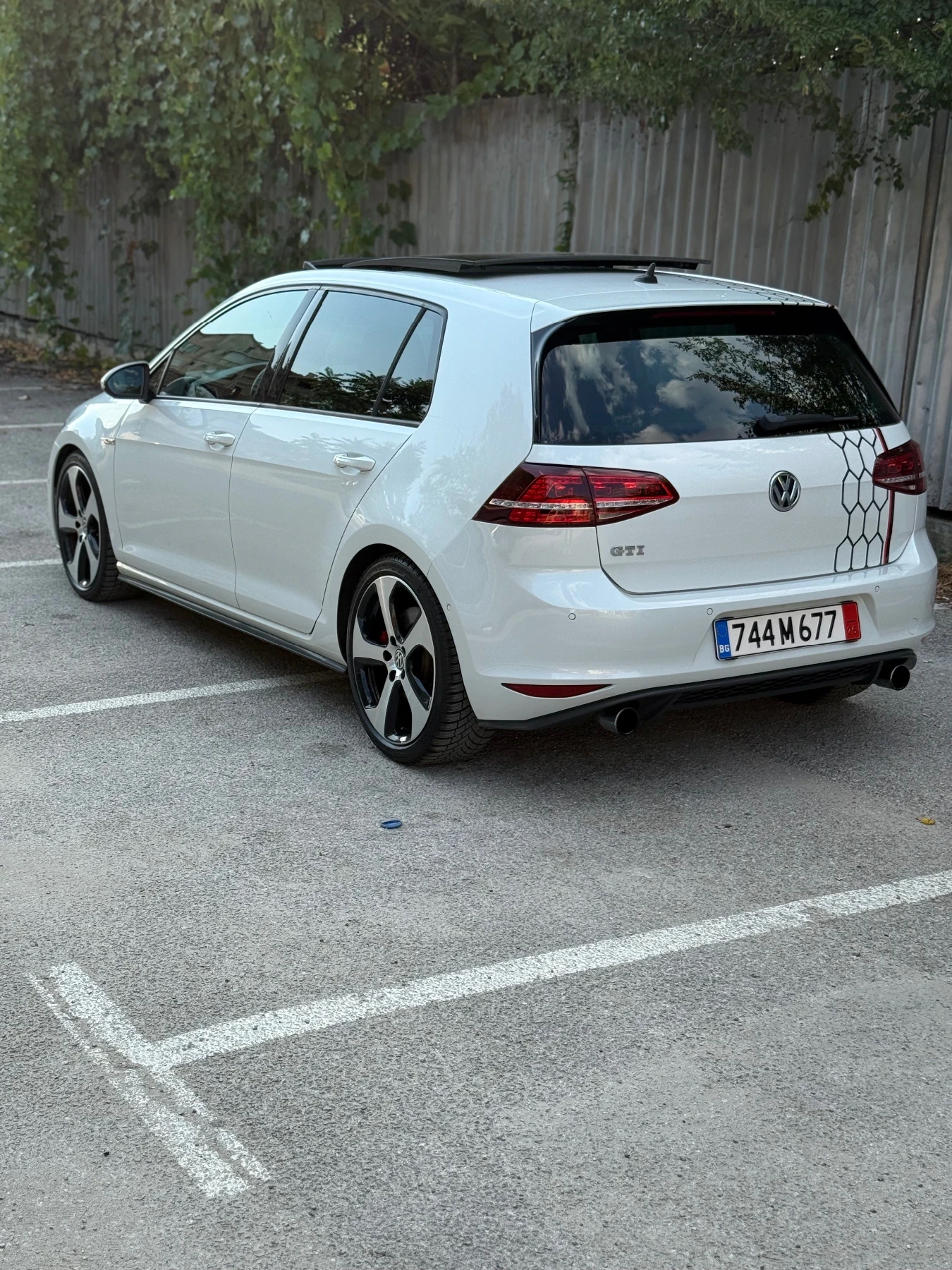 VW Golf 7 GTI Performance - изображение 6