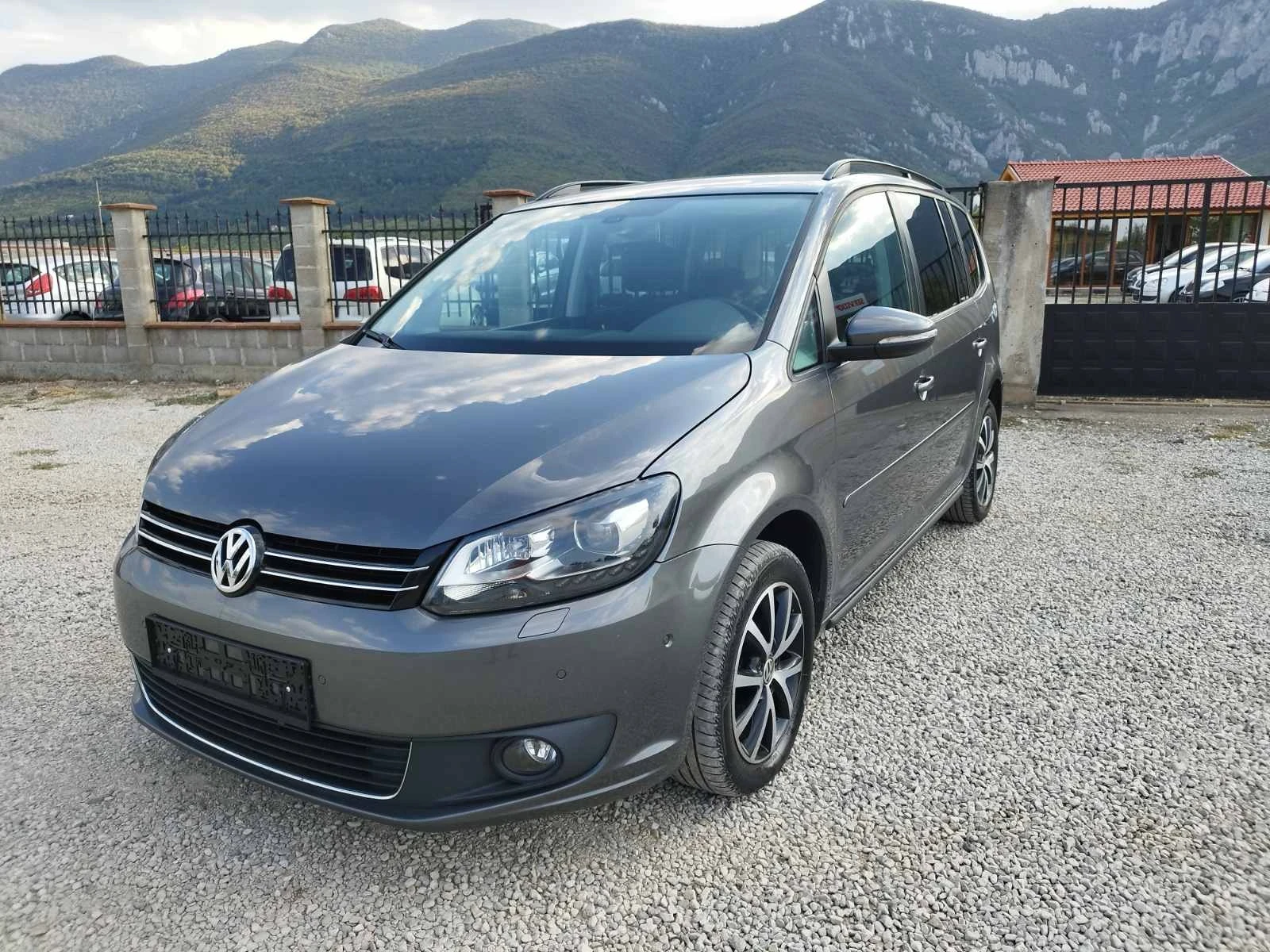 VW Touran 1.6 TDI UNIKAT | Mobile.bg   1