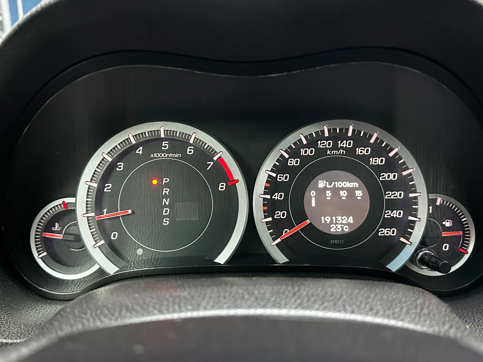 Honda Accord 2.4i 201 к.с./ГАРАНЦИЯ/БАРТЕР/ЛИЗИНГ/КОМЕНТАР, снимка 12 - Автомобили и джипове - 51823588