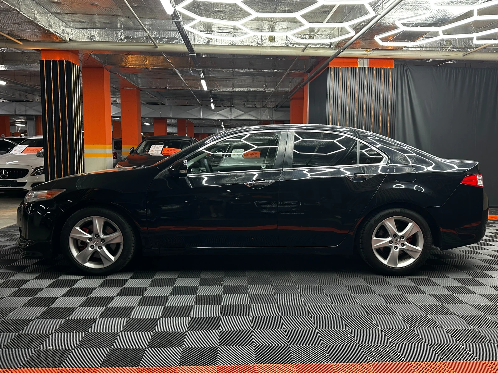 Honda Accord 2.4i 201 к.с./ГАРАНЦИЯ/БАРТЕР/ЛИЗИНГ/КОМЕНТАР, снимка 3 - Автомобили и джипове - 51823588