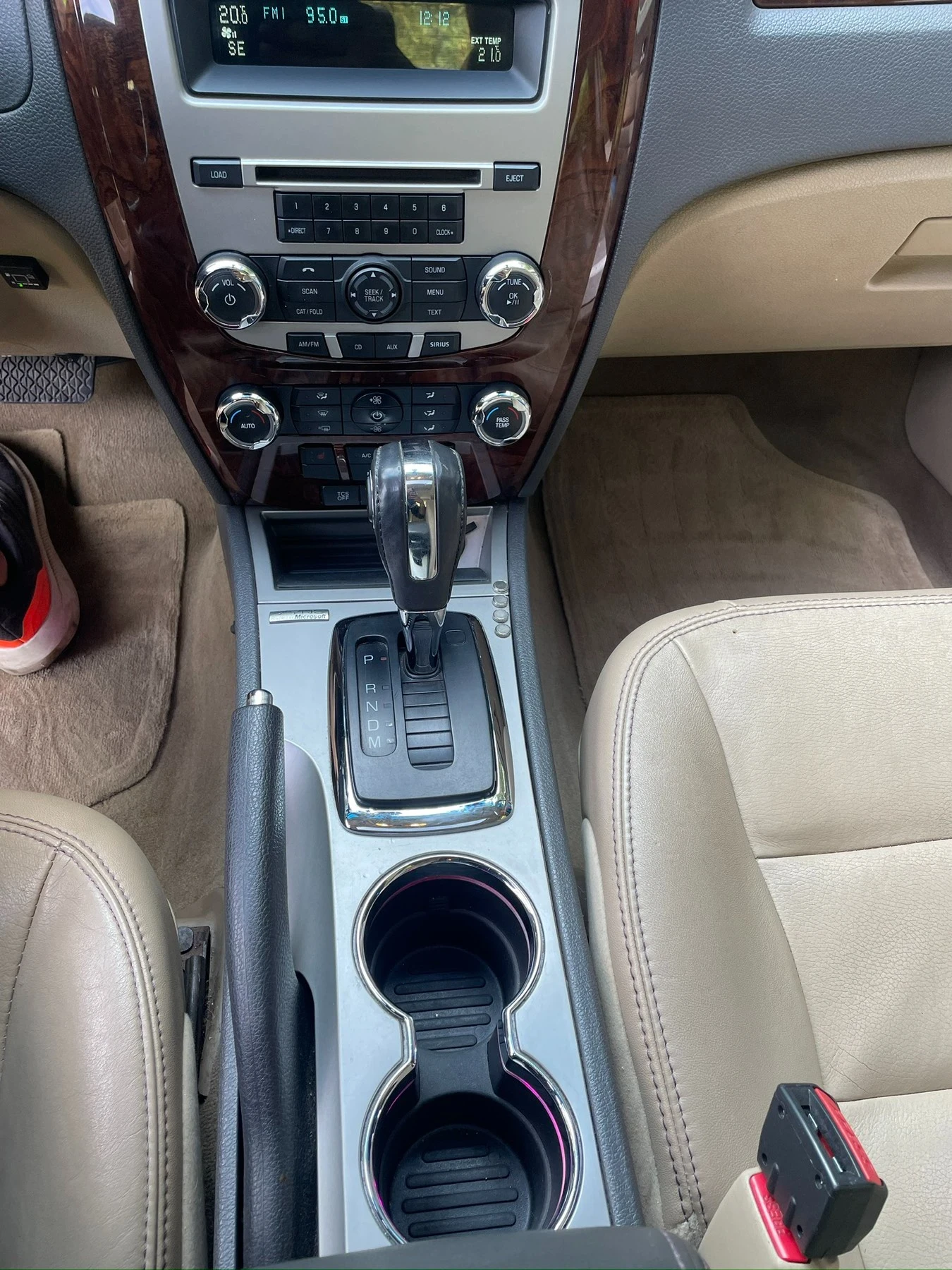 Ford Mondeo Fusion - изображение 9