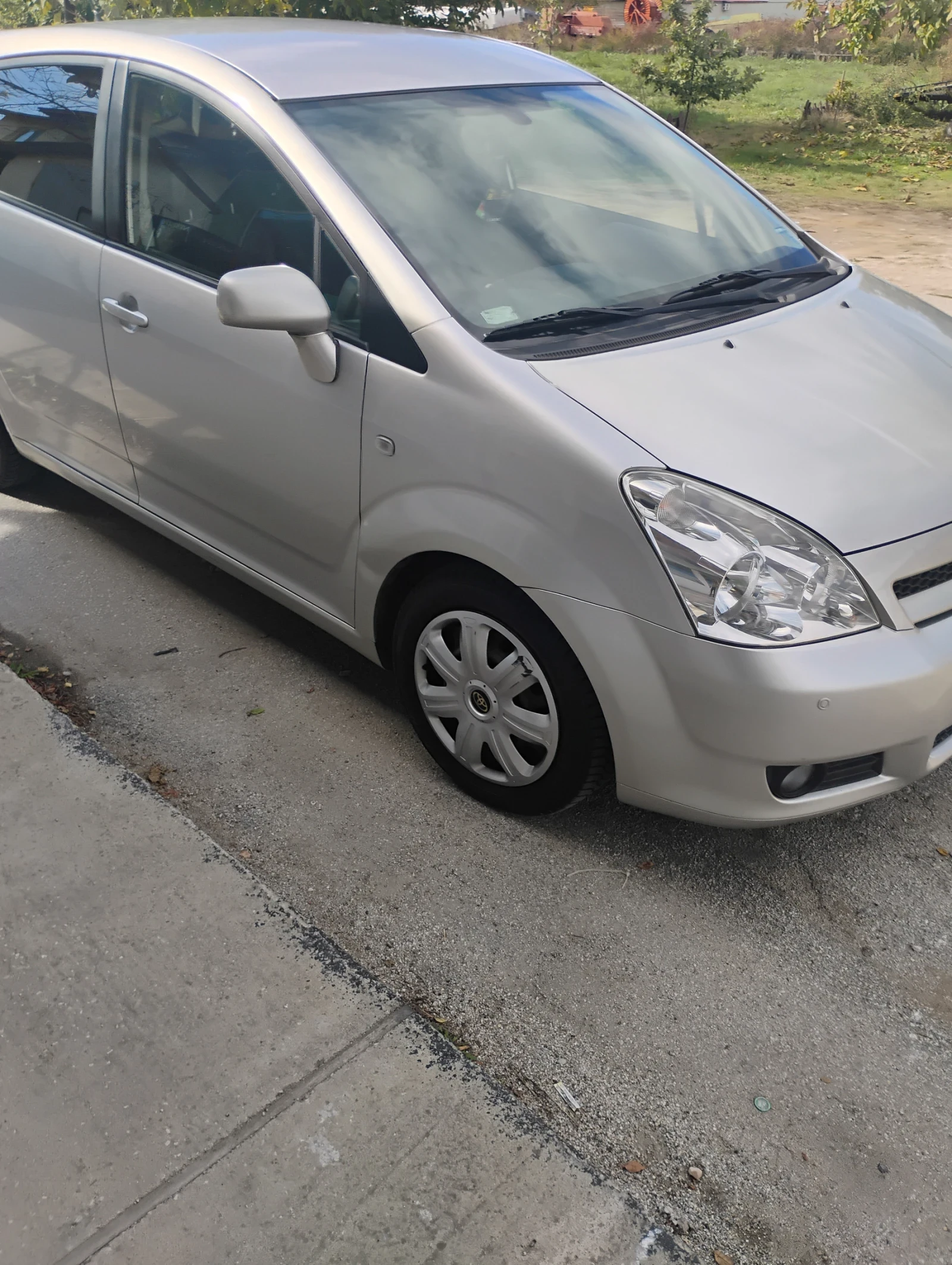 Toyota Corolla verso | Mobile.bg   10