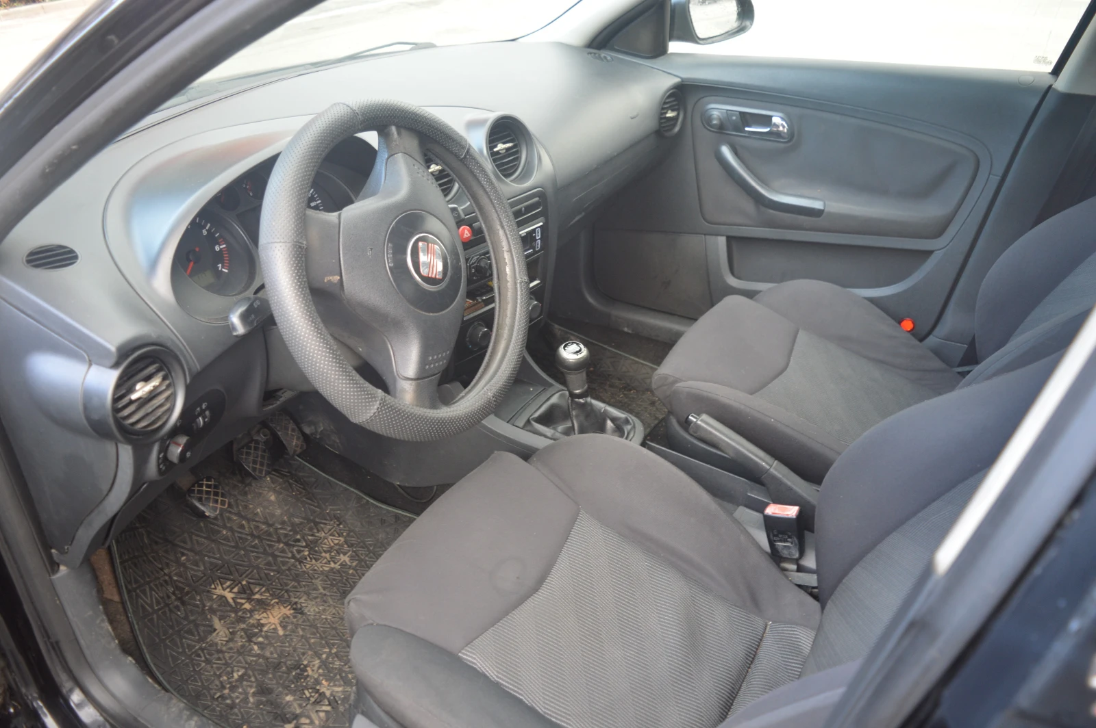 Seat Ibiza  - изображение 5