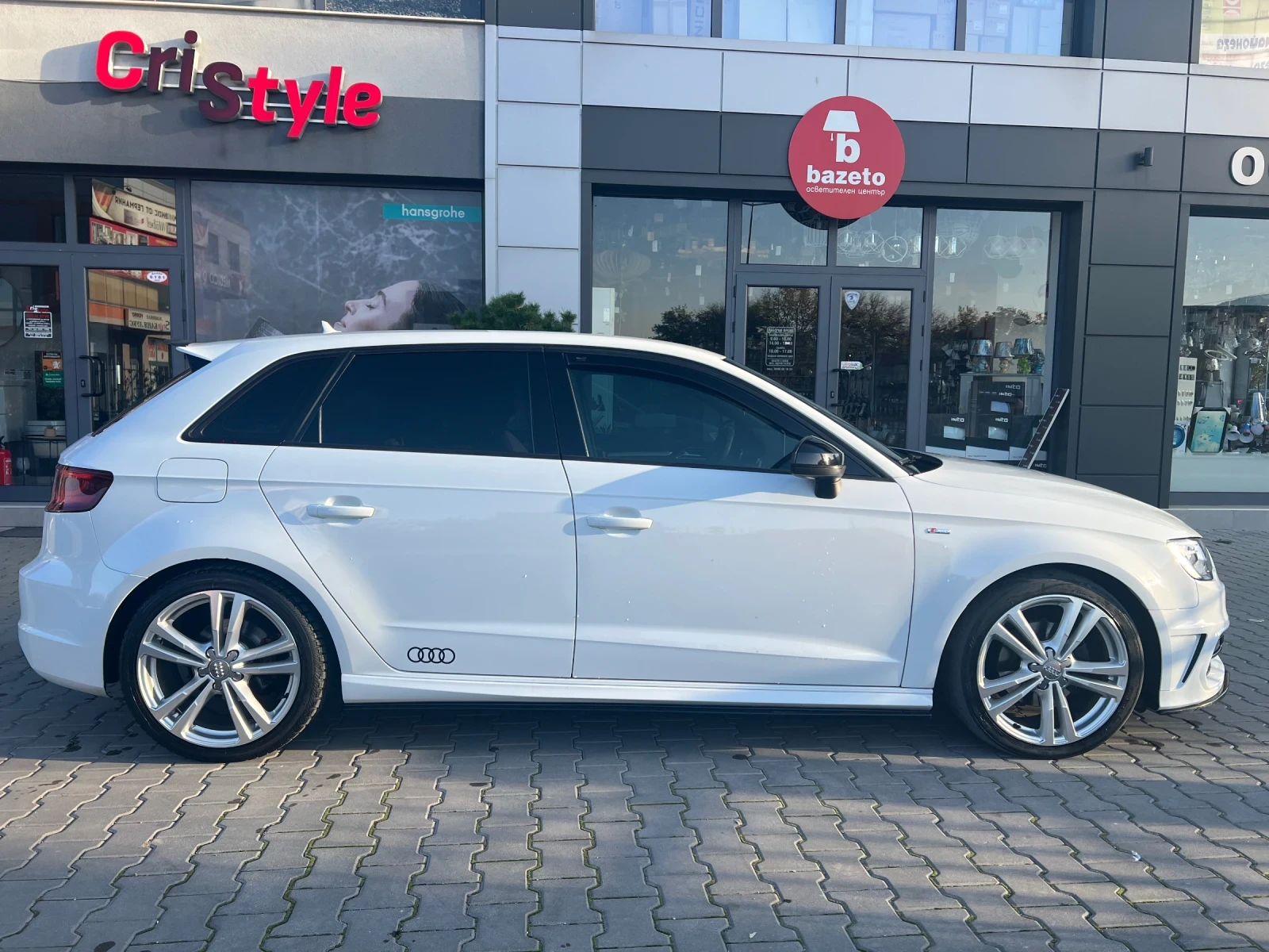 Audi A3 AUDI A3 2.0 2xS-LINE Shadow Line - изображение 5