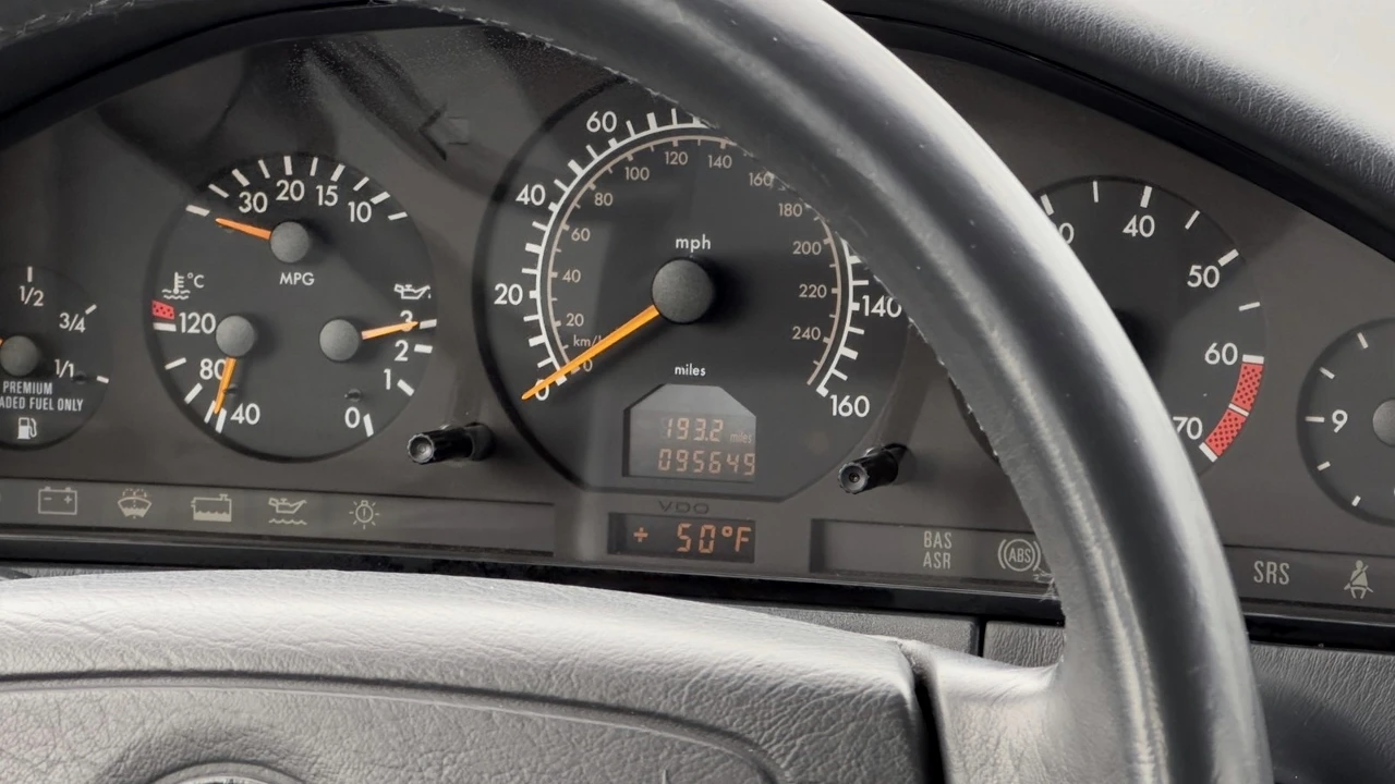 Mercedes-Benz S 420 LONG V8 279кс. - изображение 10