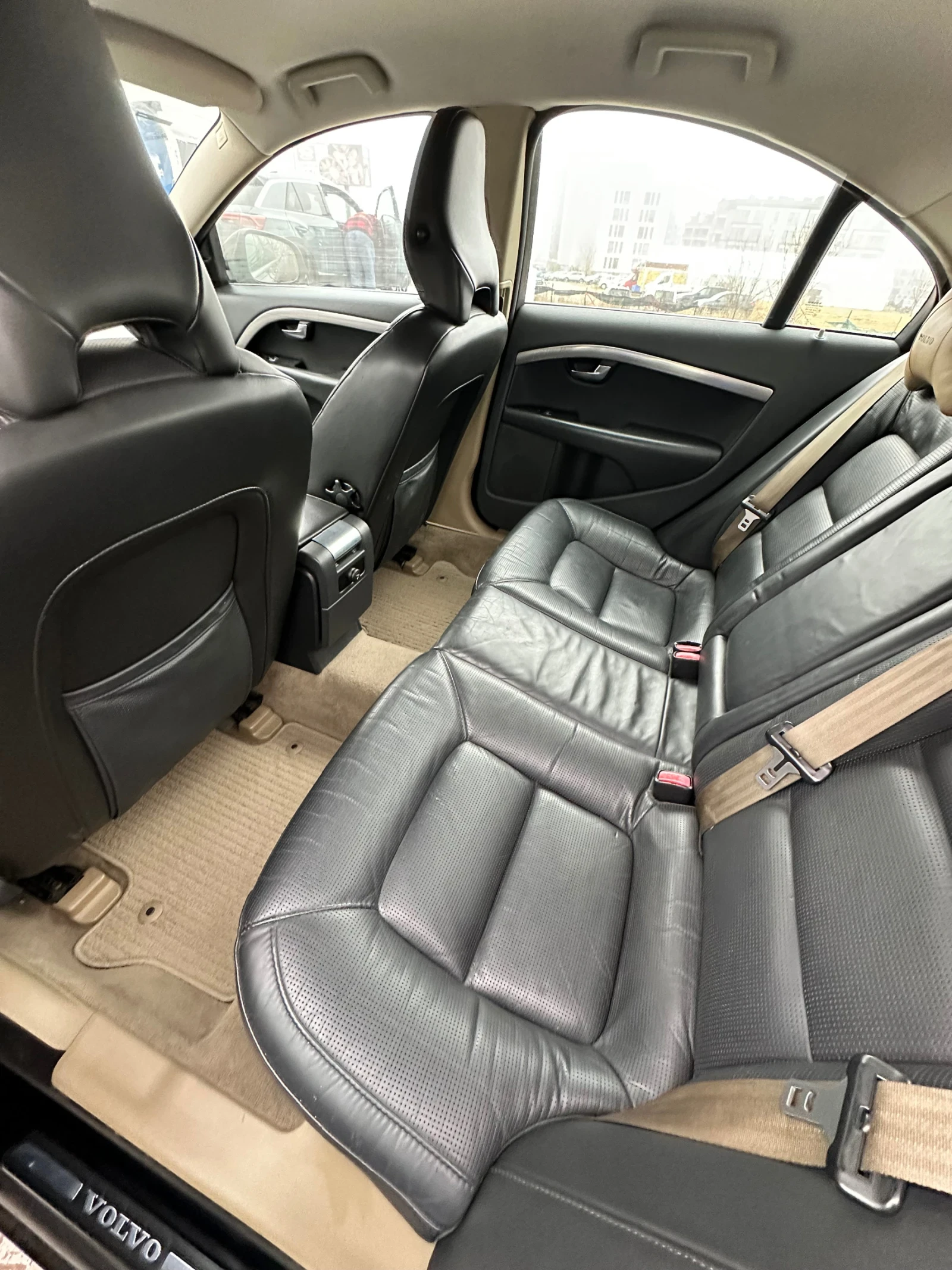 Volvo S80 2.4 D5 185hp, снимка 9 - Автомобили и джипове - 53955236