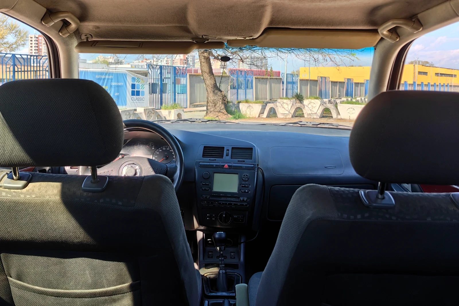 Seat Ibiza 1.9 тди, снимка 9 - Автомобили и джипове - 54245615