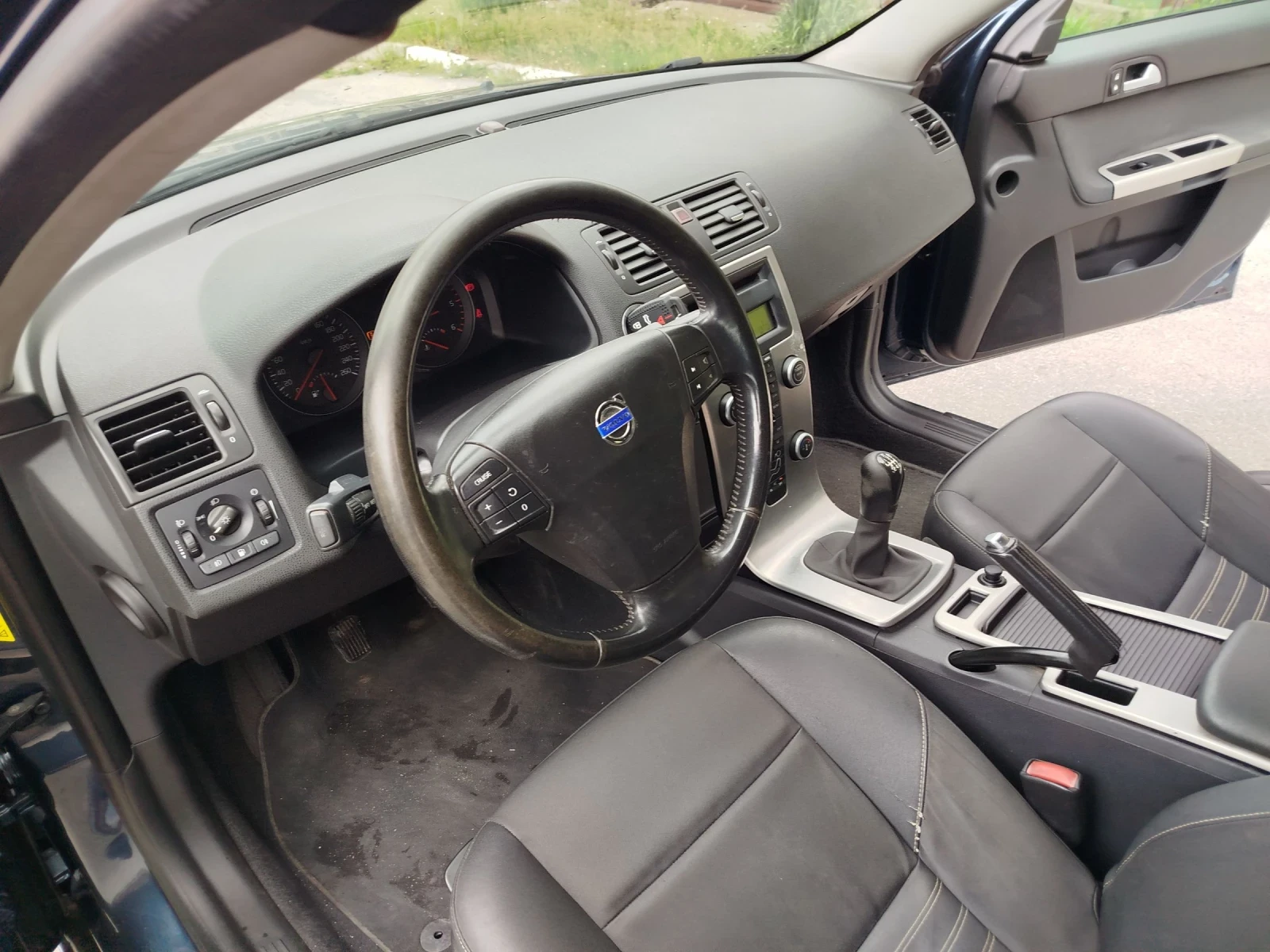Volvo V50 2000, снимка 8 - Автомобили и джипове - 54391888
