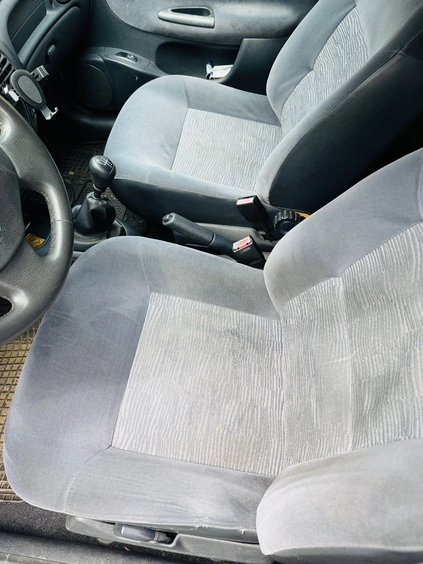 Renault Megane, снимка 13 - Автомобили и джипове - 54478384