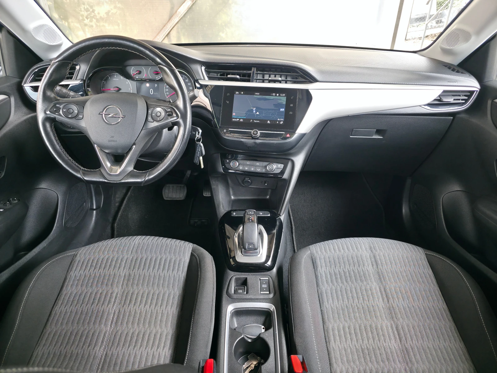 Opel Corsa 1, 2T Automatik EURO6d, снимка 9 - Автомобили и джипове - 54753614