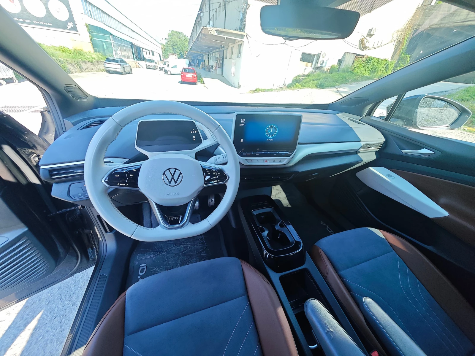 VW ID.4 82 kWh Business 88.4% SOH, снимка 10 - Автомобили и джипове - 55012833