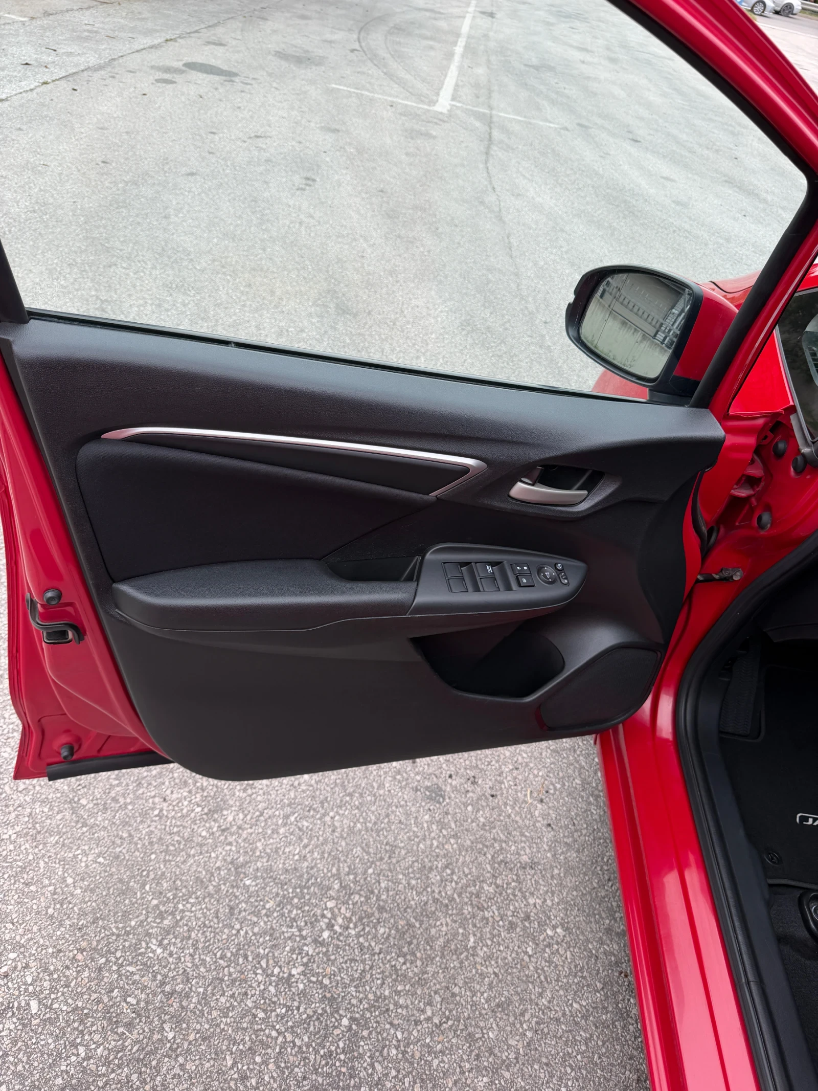 Honda Jazz 1.3 , снимка 12 - Автомобили и джипове - 55092145
