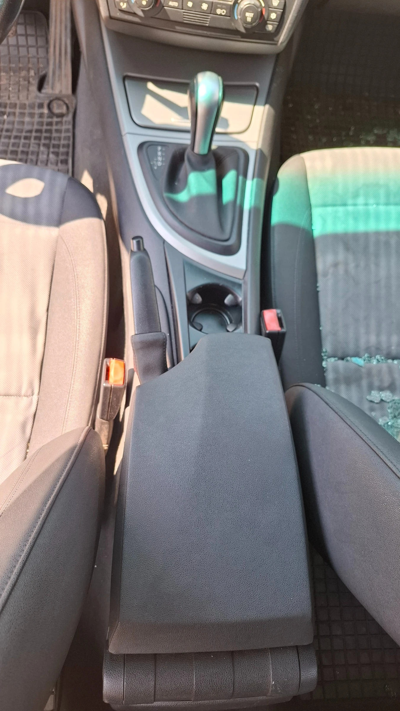 BMW 120 2.0D, снимка 12 - Автомобили и джипове - 55199941