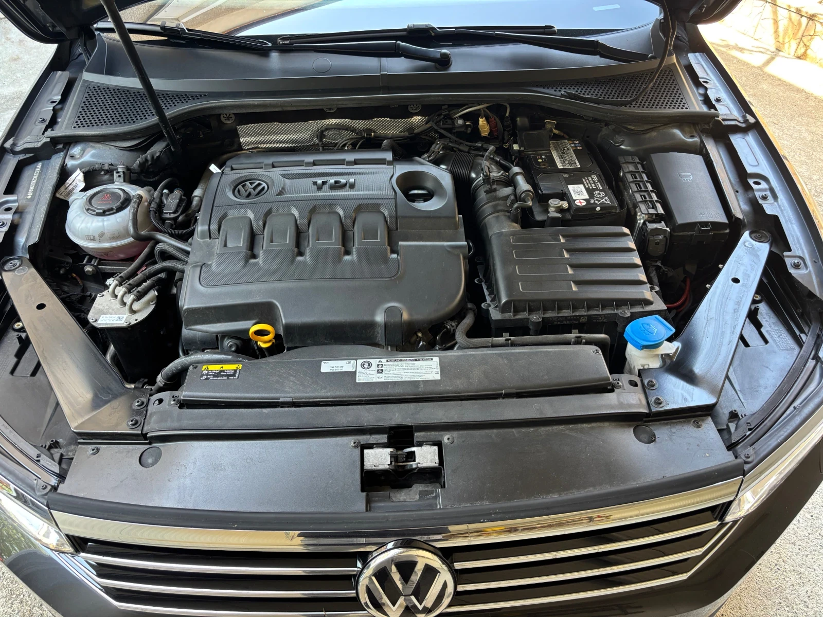 VW Passat Variant Comfortline 2.0TDI DSG 150к.с. BMT SCR, снимка 15 - Автомобили и джипове - 55428196
