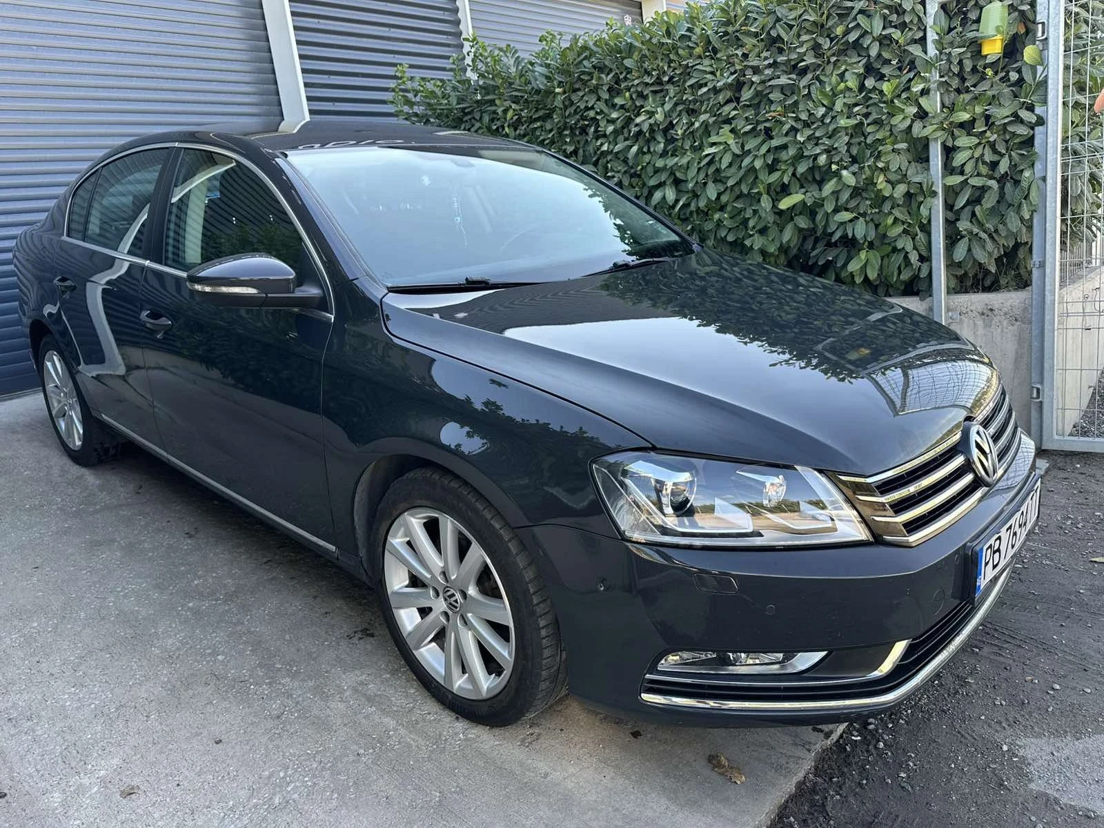 VW Passat, снимка 5 - Автомобили и джипове - 55499575