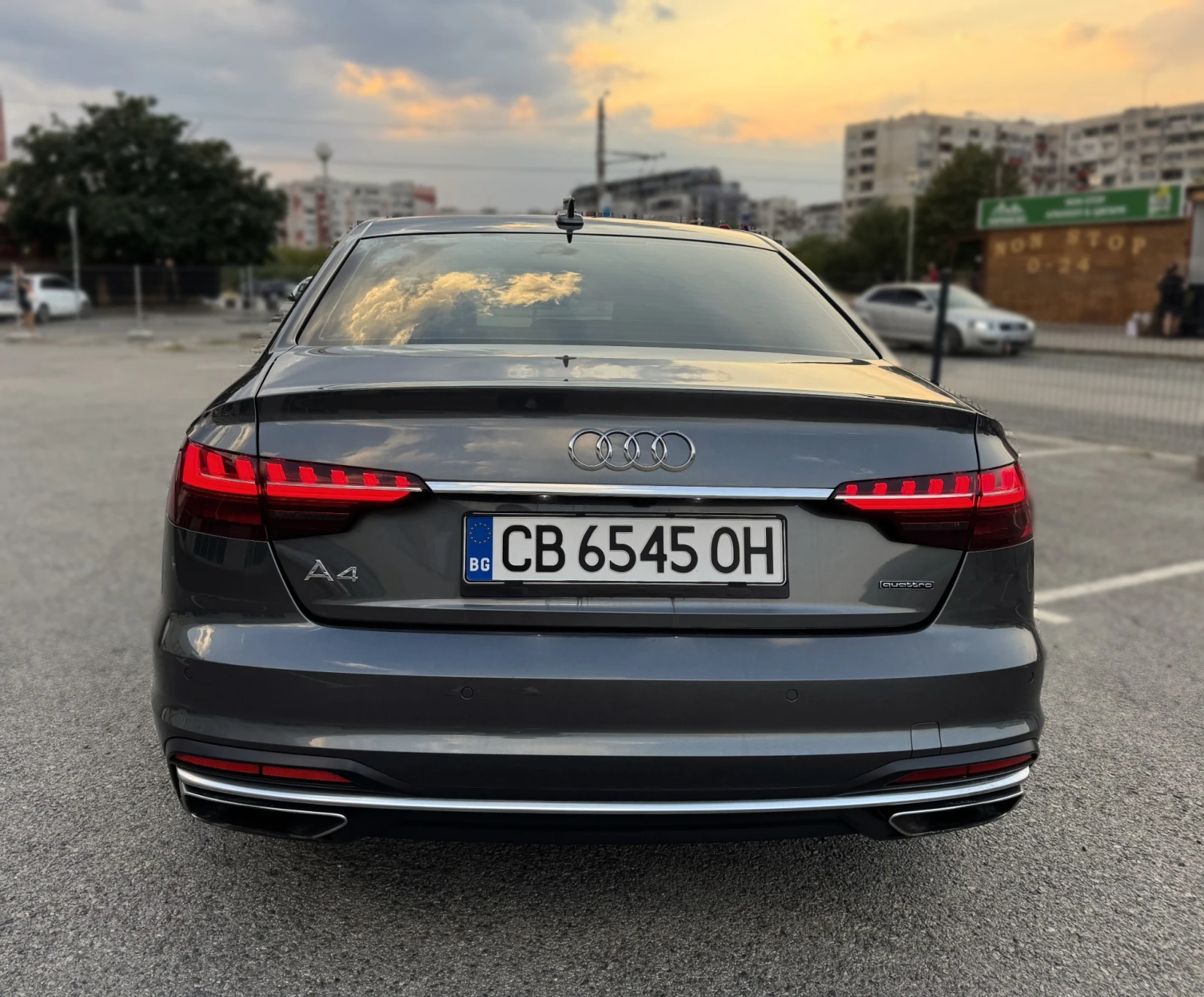 Audi A4 45 TFSI | MATRIX | ОБДУХВАНЕ, снимка 7 - Автомобили и джипове - 56453081