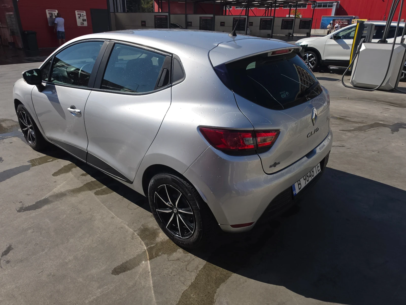Renault Clio, снимка 5 - Автомобили и джипове - 56555828