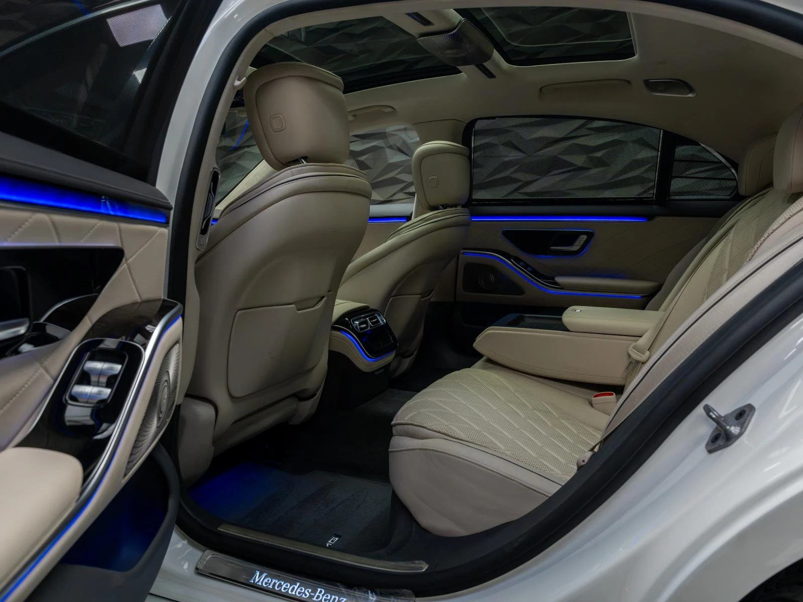 Mercedes-Benz S 580 4MATIC* AMG* LONG* BURM* PANO* 360CAM* ������* AIR | Mobile.bg � ����������� 11