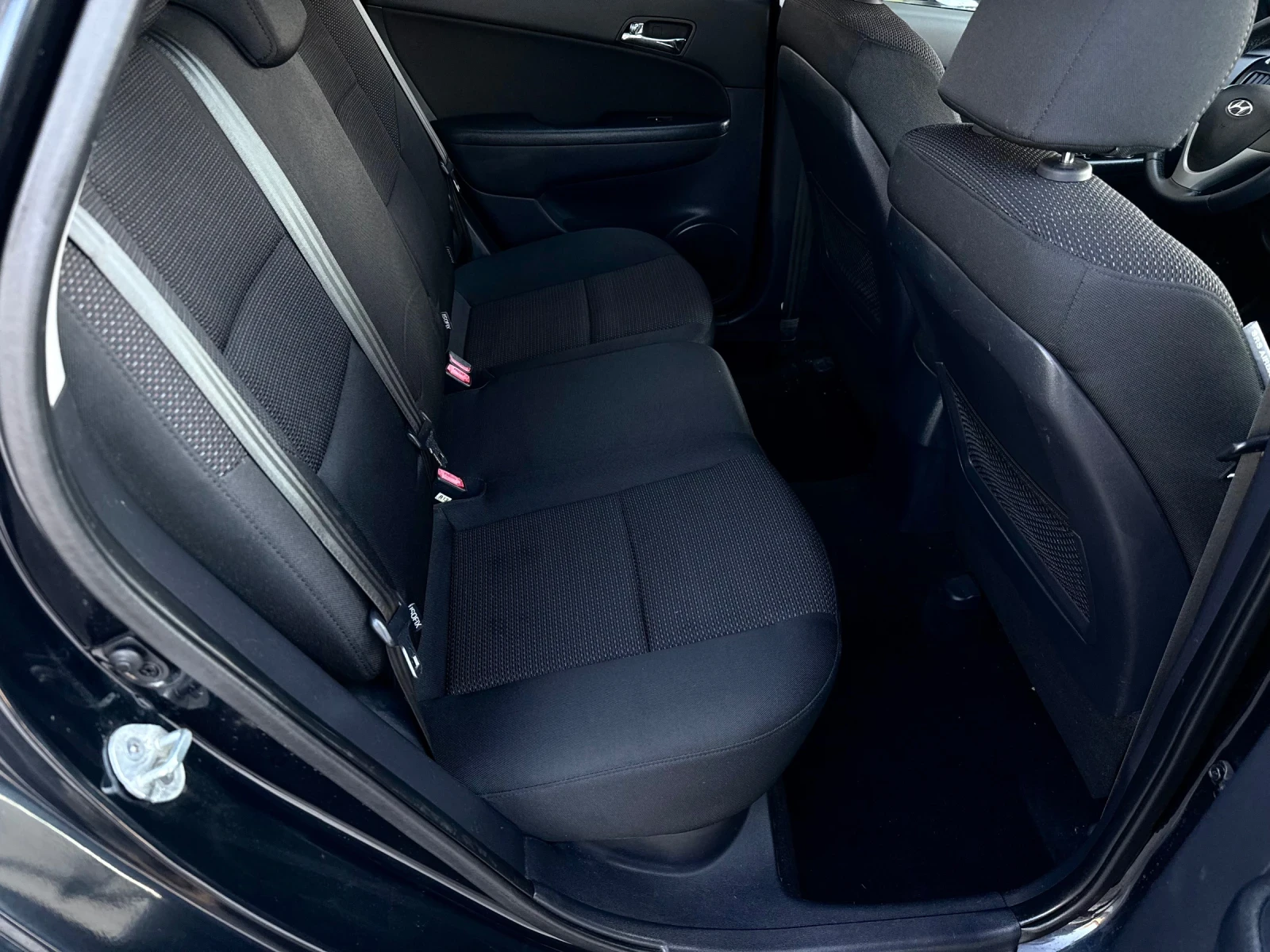 Hyundai I30 1.6i-������-���������-2011� | Mobile.bg � ����������� 11