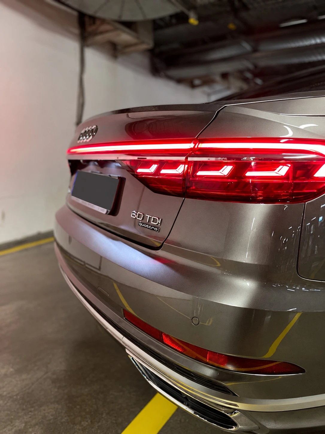 Audi A8 60 TDI, снимка 6 - Автомобили и джипове - 56726303