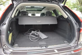 Volvo XC60 PLUS-BRIGHT/398HP/PANO/MEMO/360/H&K/NAVI/LED/396g, снимка 16