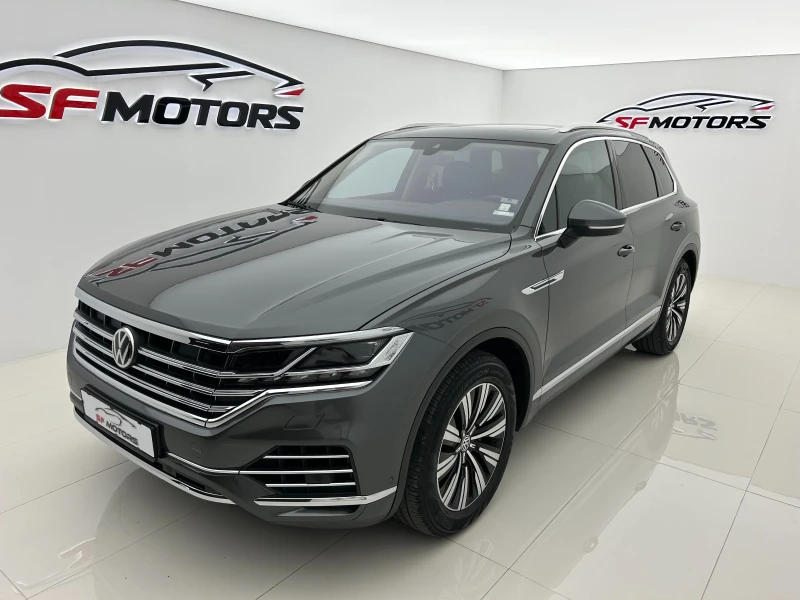 VW Touareg 3.0 TDI, снимка 3 - Автомобили и джипове - 50849459