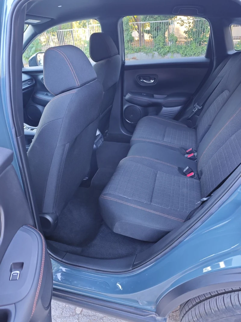 Honda Hr-v AWD  гаранция, снимка 9 - Автомобили и джипове - 51515677