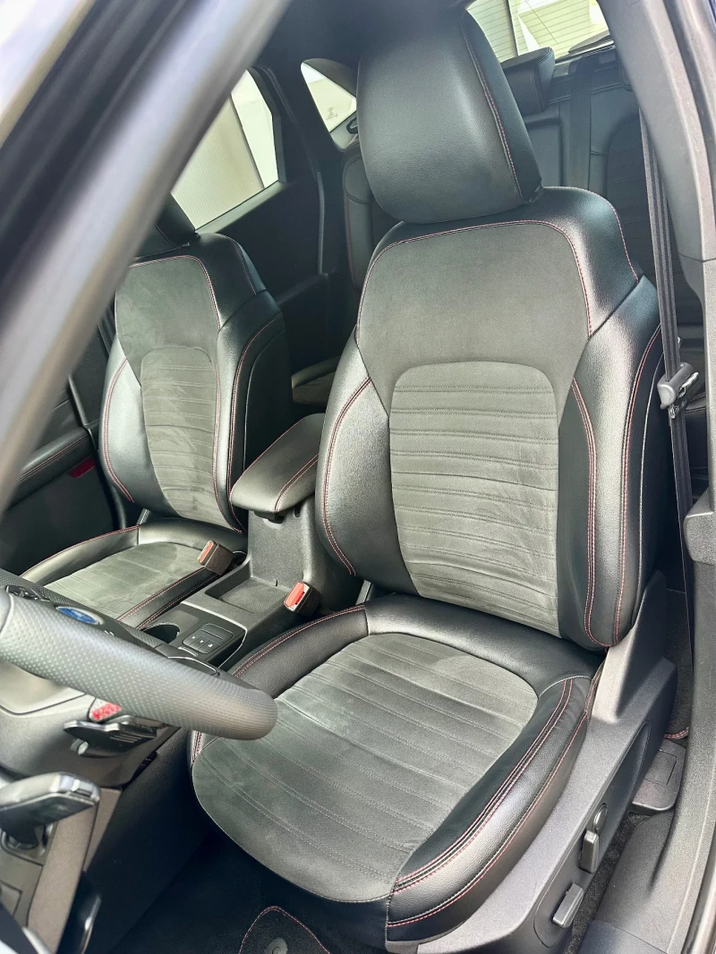 Ford Kuga ST-LINE 2.0 150кс 4* 4 АВТОМАТ, снимка 13 - Автомобили и джипове - 52191662