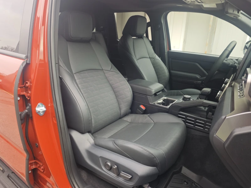 Toyota Tacoma 2025 TRD Pro OFF ROAD, снимка 13 - Автомобили и джипове - 52708694