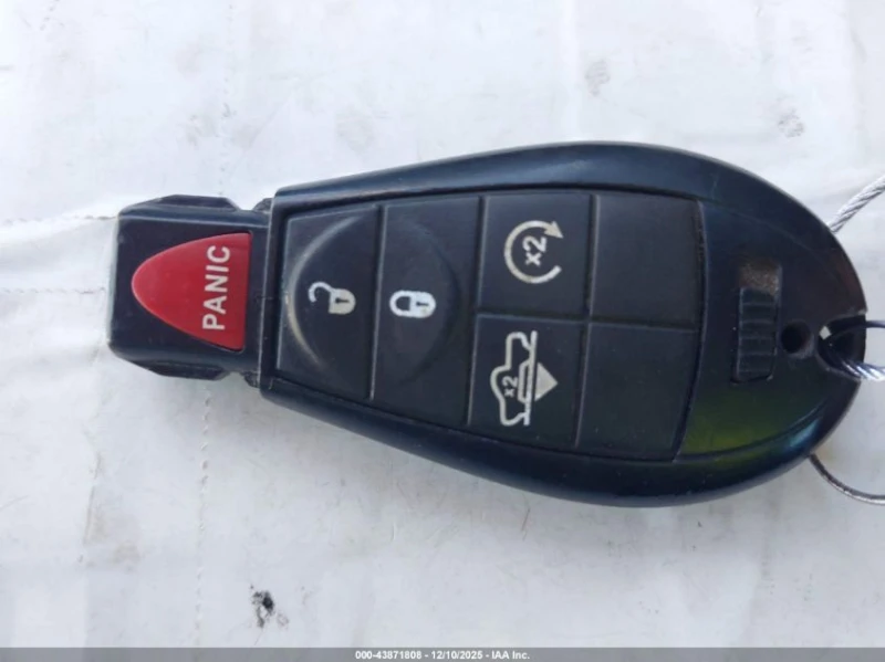 Dodge RAM 1500 5.7L V-8 VVT, 395HP 4X4 Drive, снимка 3 - Автомобили и джипове - 53284882